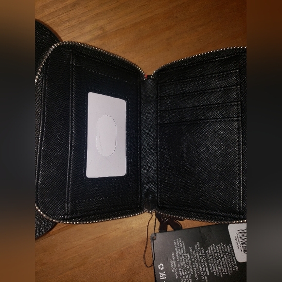 LOUNGEFLY MINNIE MOUSE ZIP AROUND WALLET NWT. - Picture 3 of 10